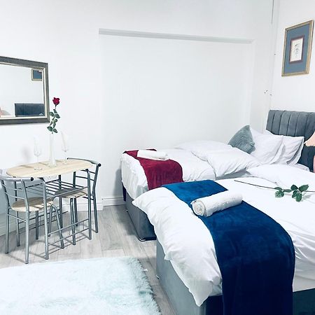 I Bed Apartment Birmingham Buitenkant foto